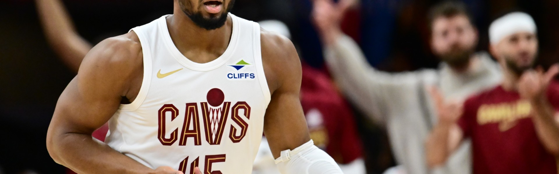 天天盈球-实力太悬殊导致的？骑士主场打爵士最低票价6美元 场边座463美元